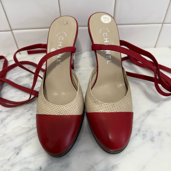 CHANEL Red and Beige Strappy Sandals - Picture 1 of 6